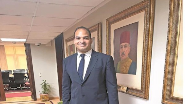 القبض على مستريح السيارات في الإمارات.. والضحايا يناشدون أبوظبي تسليمه لمصر