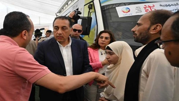 أب يطلب مساعدة رئيس الوزراء في «علاج ابنته».. ومدبولي: هنعمل اللازم فورا (تفاصيل)