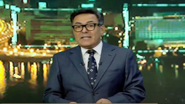 «رمز التطرف ومتفرغ للهجوم الكاذب».. خيري رمضان يشن هجومًا لاذعًا على مدحت العدل