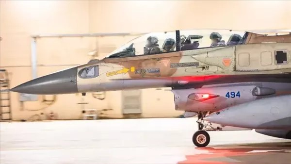 معاريف: الجيش الاسرائيلي دمر جميع بطاريات الدفاع الجوي في طهران