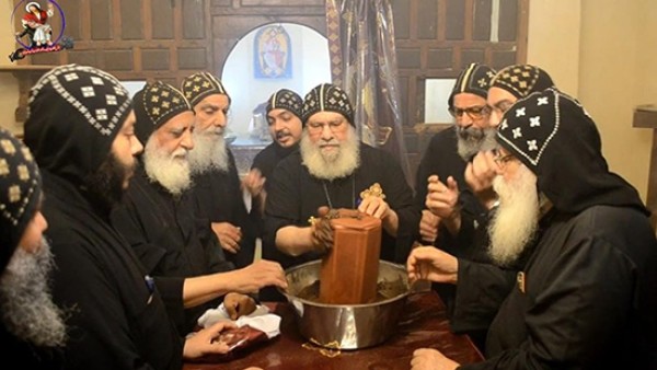 احتفالات دير الأنبا بيشوي بعيد استشهاد القديس أباسخيرون القليني بوادي النطرون