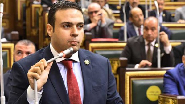 مفاجآت في قانون التعليم الجديد.. النائب عبدالمنعم إمام: وزير التعليم عاوز يلغي الثانوية العامة ويعمل مكانه نظام بفلوس.. فيديو