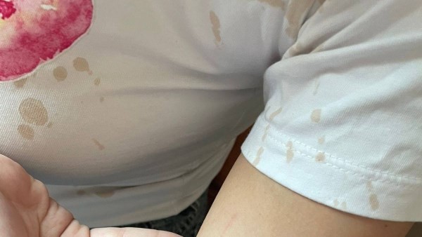 سيدة تتهم طالبات مدرسة بالتجمع: صفعوني وإحداهن خلعت حجابي