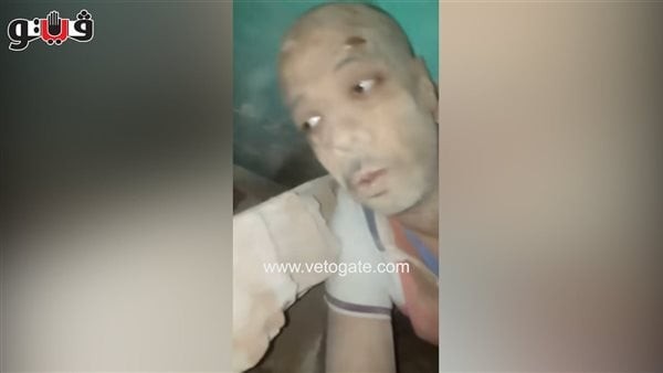 "أيوه أنا هنا"، استغاثة والد الطفلة حور من تحت أنقاض عقارات حدائق القبة المنهارة (فيديو)