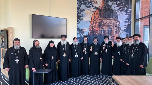 تجليس الأنبا ديسقوروس أسقفًا لجنوب ألمانيا ورئيسًا لدير الأنبا أنطونيوس بكرفلباخ بحضور لفيف من الآباء الأساقفة