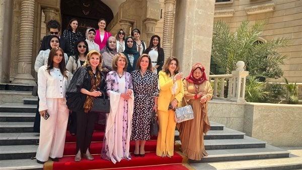 حرم الرئيس العراقي تستقبل هالة سرحان وإلهام شاهين ووفد الإعلاميات العربيات بالقصر الجمهوري