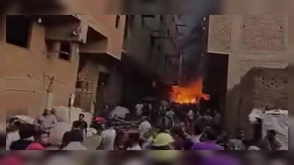 حريق بمصنع بلاستيك أمام كنيسة أبومقار بشبرا الخيمة