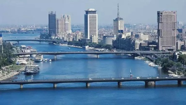 تغير مفاجئ في الطقس.. أمطار رعدية تضرب 4 مناطق في هذا التوقيت