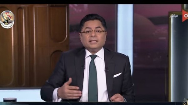 على الهواء .. خالد أبو بكر يتعرض لأزمة صحية مفاجئة