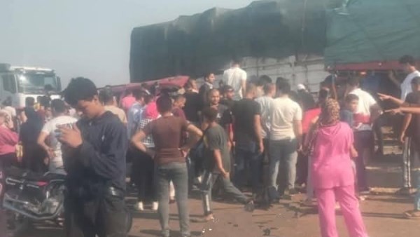 حادث مروع على طريق مرسى علم - إدفو يسفر عن 8 مصابين و3 وفيات