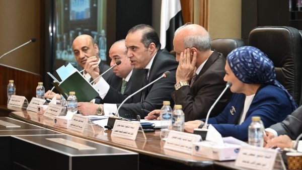 عاجل التحسين في نظام البكالوريا بـ 200جنيه بدل 500 وزيادة سنويا بحيث لا تزيد عن 400 جنيه.. وموافقة رئيس الوزراء