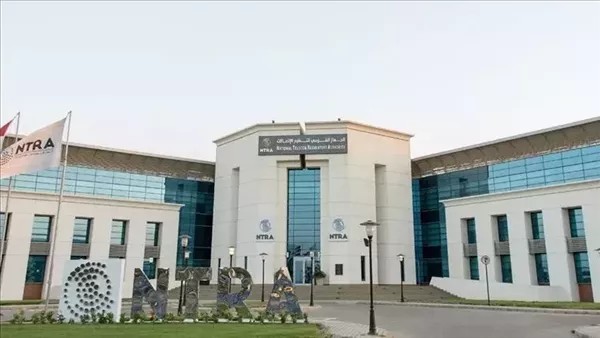 تنظيم الاتصالات يلزم الشركات بتقديم إنترنت أرضي ومحمول مجاني للعملاء