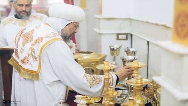تدشين أواني في عيد "القوي الأنبا موسى" بديرمواس