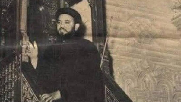 محافظ بورسعيد ينعى القمص بطرس الجبلاوي: رمز للوطنية والتسامح الديني