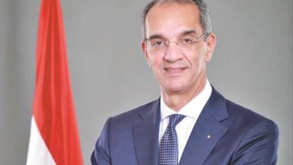 وزير الاتصالات: نعتمد على باقى السنترالات بعد حريق رمسيس ولجأنا "للخطة ج"