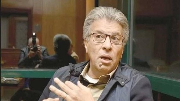 عباس شومان يهاجم راغب علامة ويصفه بـ"العجوز المتصابي" .. خالد منتصر مستنكرا : ده كلام يا فضيلة الشيخ !
