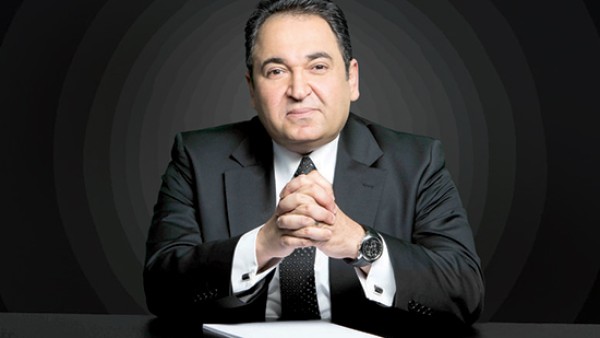 محمد علي خير يستنكر الاعتداء على معلمة رفضت الغش: لنا الله في أخلاقنا التي انهارت.. ننتظر تكريما لائقا من وزير التعليم للمربية الفاضلة