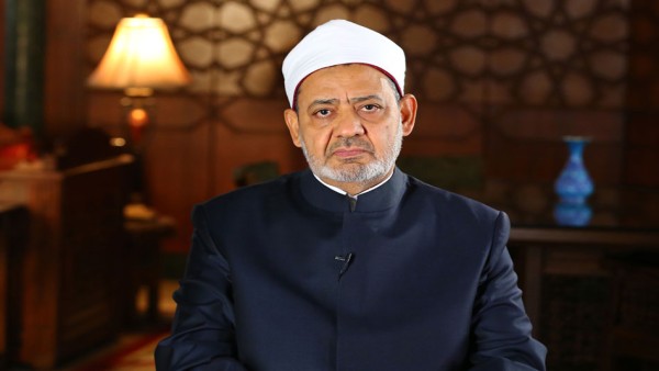 شيخ الأزهر ينعى ضحايا حادث الطريق الإقليمي قرب منشأة القناطر