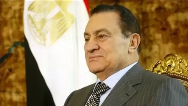 مبارك يكشف في فيديو نادر سر رفضه ربط شبكات القاهرة بسنترال رمسيس