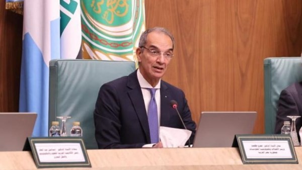 وزير الاتصالات: «شهداء حريق سنترال رمسيس في عنينا وعلى رأسنا من فوق»