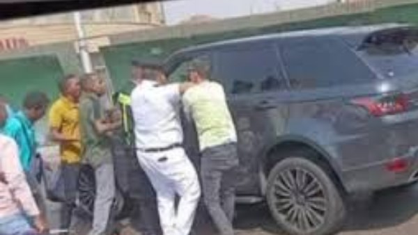 قرار عاجل من المحكمة ضد السائح المتسبب بحادث أعلى كوبري أكتوبر