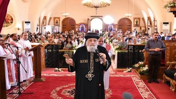 بث مباشر .. البابا تواضروس يزور كنيسة العذراء ومارينا بالعلمين لإلقاء العظة الأسبوعية
