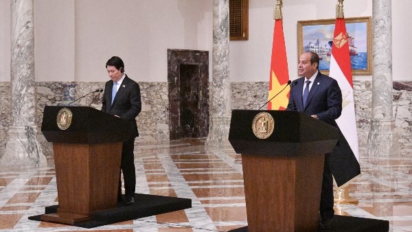 أكثر من 70% من مساعدات غزة خلال 21 شهرًا قدمتها مصر.. نص كلمة الرئيس السيسي مع نظيره الفيتنامي