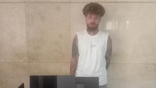 إخلاء سبيل بيتر تاتو بعد اتهامه بنشر محتوى مخل وإدارة منشأة بدون ترخيص