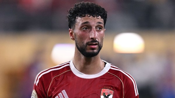 في طريقة للأهلي.. شوبير يعلن مفاجأة بشأن وسام أبو علي