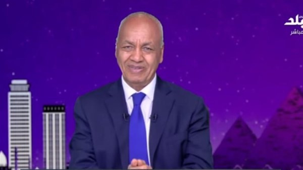 مصطفى بكري للرئيس السيسي: نثق بك وبجيشنا العظيم ومصر لن تسقط رغم المؤامرات