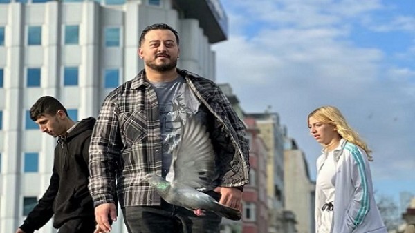 كيرلس حشمت مالك محلات "كوكو آند إس".. قصة شاب ناجح.. سقط ضحية نصب، ومطالبات واسعة بالعفو عنه لحسن نيته في قضية " تابلت التعليم