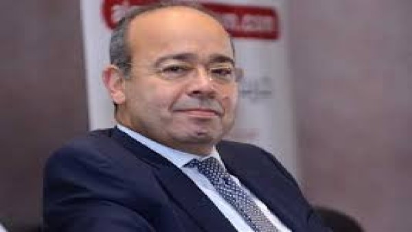 وداعًا الفيلسوف الضاحك .. بقلم عبد اللطيف المناوي