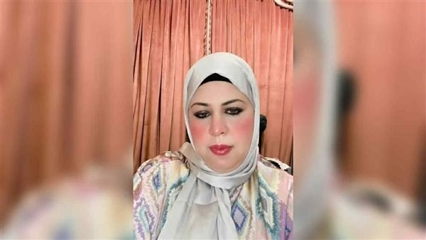 القبض على أم عمر فراولة في الإسكندرية بتهمة نشر محتوى خادش للحياء