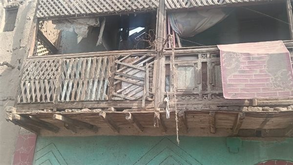 صرخة تحت الركام.. مصرع طفل ووالدته في انهيار منزل بمنطقة البراجيل بالجيزة