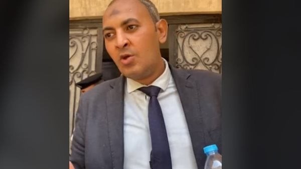 محامي أسرة ضحايا دلجا: القضية منتهية والدفاع بيحاول يكسب وقت (فيديو)
