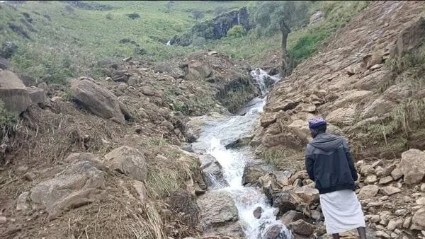 كارثة إنسانية غير مسبوقة في السودان، اختفاء قرية كاملة ودفن سكانها تحت التراب يثير الرعب