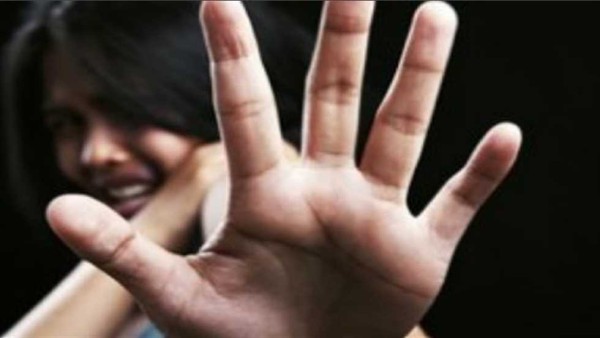 «المدرسة خاصة وليست حكومية».. أول تعليق من «تعليم القليوبية» عن واقعة تحرش مدير مدرسة بطالبة