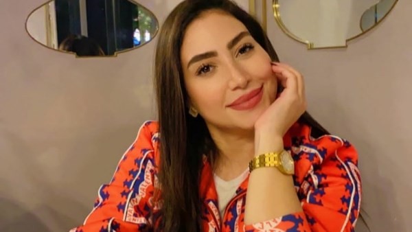 إخلاء سبيل المطربة بوسى لوجود معارضة على أحكام الصادرة ضدها