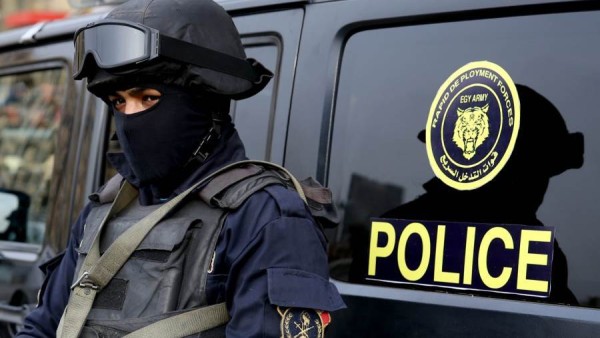 صوروا ميهمنيش حد.. الداخلية تكشف تفاصيل القبض على طالبة أمام مدرسة فى مصر القديمة