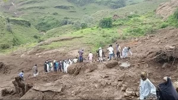 باستثناء شخص واحد نجا بأعجوبة، مصرع جميع سكان قرية بدارفور في انزلاق أرضي بالسودان (فيديو)