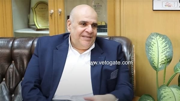 أستاذ أمراض جلدية يكشف أهم الأخطاء الشائعة في العناية بالبشرة (فيديو)