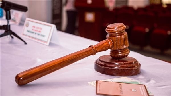 أحكام تصل لـ 10 سنوات سجن على 11 متهما في قضية "رشوة الزراعة الجديدة"