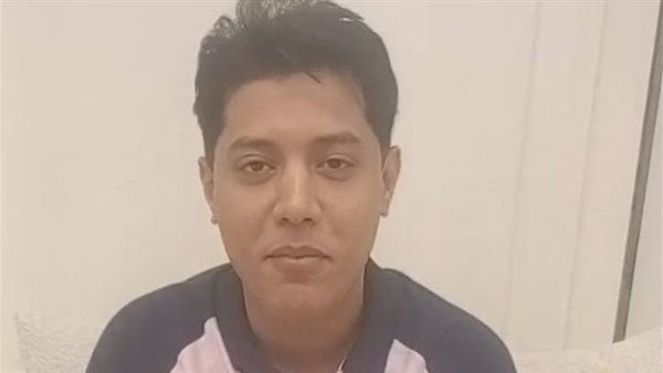الفرح اتحول لحصة عربي.. عريس الفيوم بعد إثارته الجدل بحفل زفافه: حبيت أوصّل لطلابي إني مش هسيبهم| فيديو