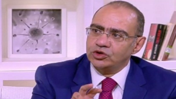 متحور ستراتوس.. حسام حسني يوجه نصائح عاجلة للمواطنين