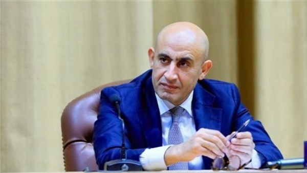رسمياً.. قرار عاجل بفصل الطالب المعتدي على معلم القليوبية لمدة عام كامل