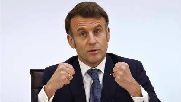 باريس تلوّح بخيار الانفصال عن الناتو.. جدل سياسي واسع بسبب سياسات وتصريحات ترامب