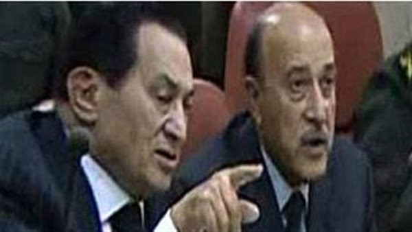 كشفه زوج ابنته، سر رفض عمر سليمان استعمال الهاتف في إبلاغ الرسائل لـ مبارك