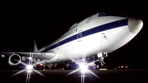 «طائرة يوم القيامة» تشعل الجدل عالميًا.. هل تقترب سيناريوهات الحرب الكبرى؟