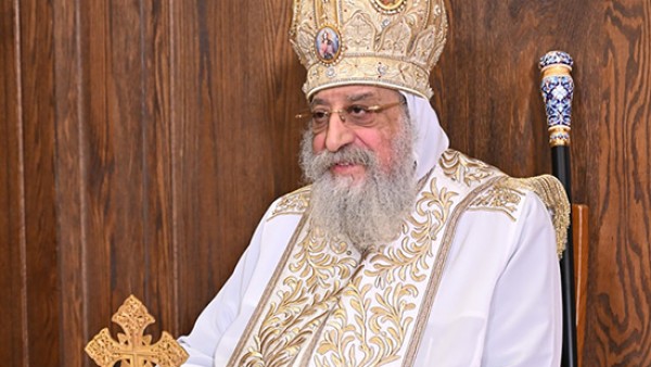 قداسة البابا تواضروس الثاني يعود إلى أرض الوطن مساء غدٍ السبت بعد جراحة ناجحة بالنمسا