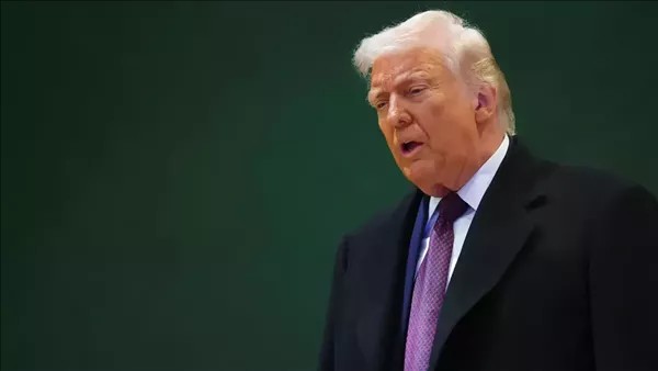 ترامب يهدد بفرض رسوم بنسبة 100% على كندا حال إبرامها اتفاقا تجاريا مع الصين